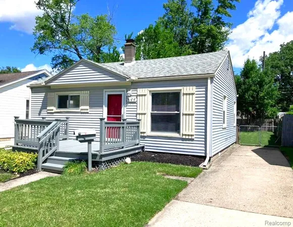 $1,400 | 577 East Hudson Avenue, Madison Heights, MI 48071