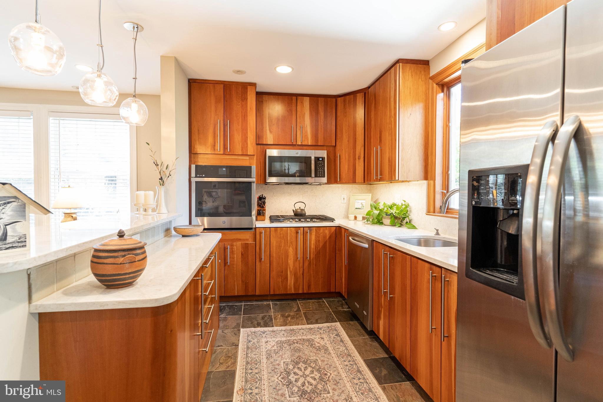 413 West Waverly Road Glenside, PA 19038 - Photo 7 of 22