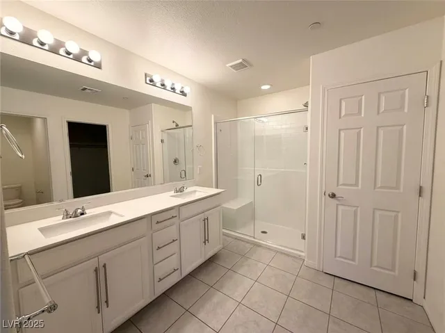 $2,200 | 282 Andamento Place, Henderson, NV 89015