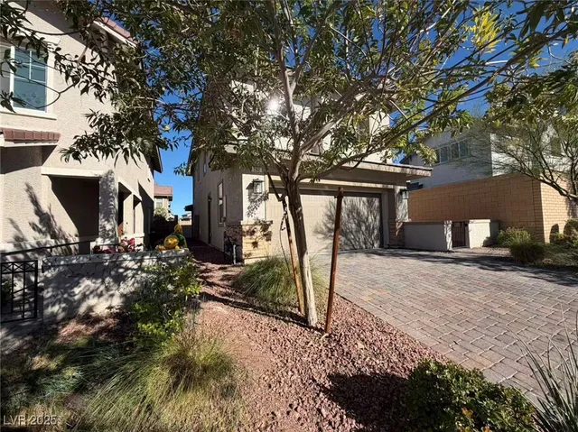 $2,200 | 282 Andamento Place, Henderson, NV 89015