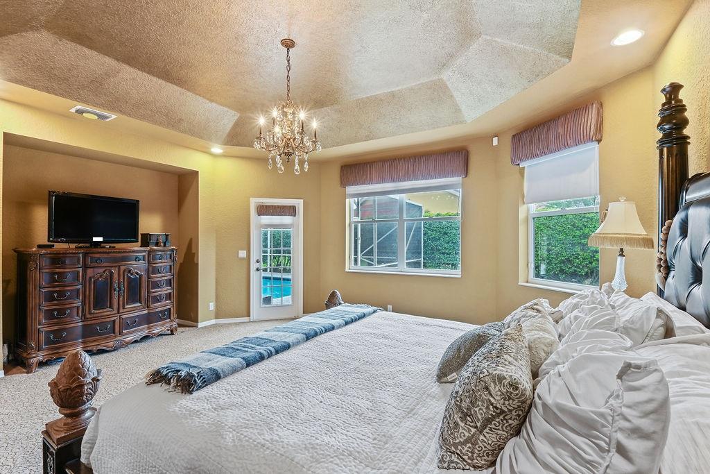 10037 Lexington Estates Boulevard Boca Raton, FL 33428 - Photo 17 of 36 17