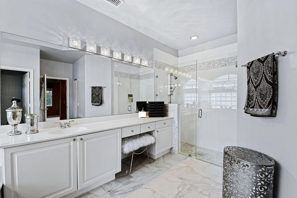 10037 Lexington Estates Boulevard Boca Raton, FL 33428 - Photo 19 of 36 19
