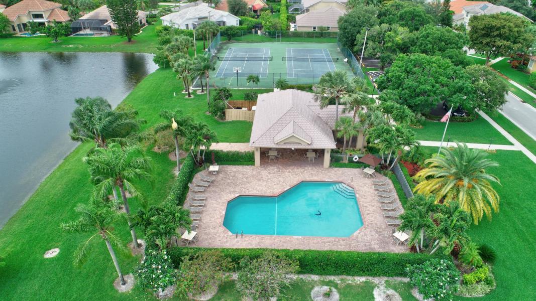 10037 Lexington Estates Boulevard Boca Raton, FL 33428 - Photo 34 of 36 34
