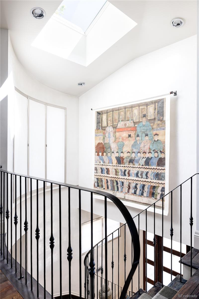 469 Cook Street Denver, CO 80206 - Photo 26 of 50 a view of a balcony