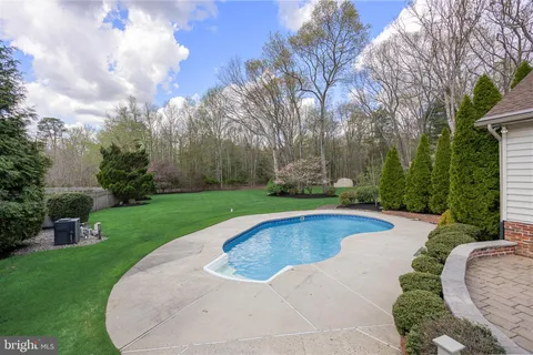 $974,000 | 54 Meetinghouse Court, Shamong, NJ 08088
