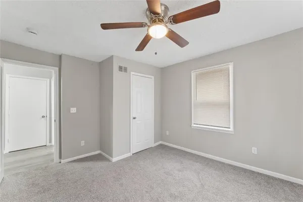 $215,000 | 2200 South Hall Road, Independence, MO 64052