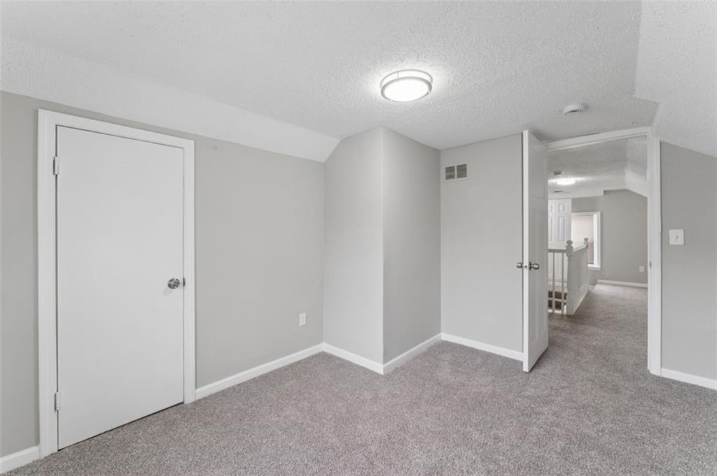 2200 South Hall Road Independence, MO 64052 - Photo 31 of 40