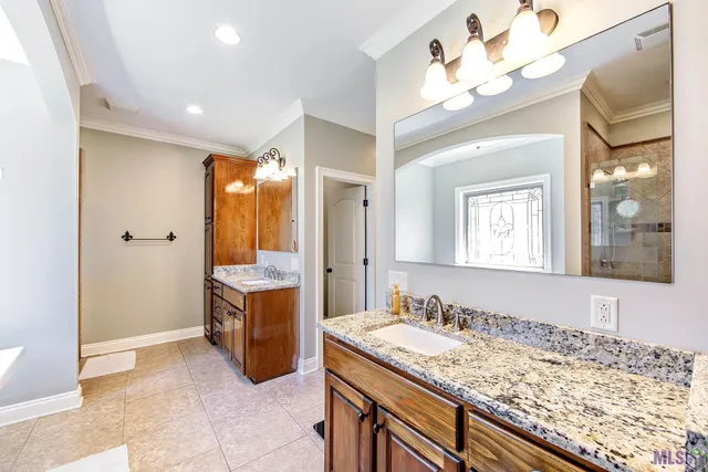 $490,000 | 251 Beulah Louise Drive, Gray, LA 70359