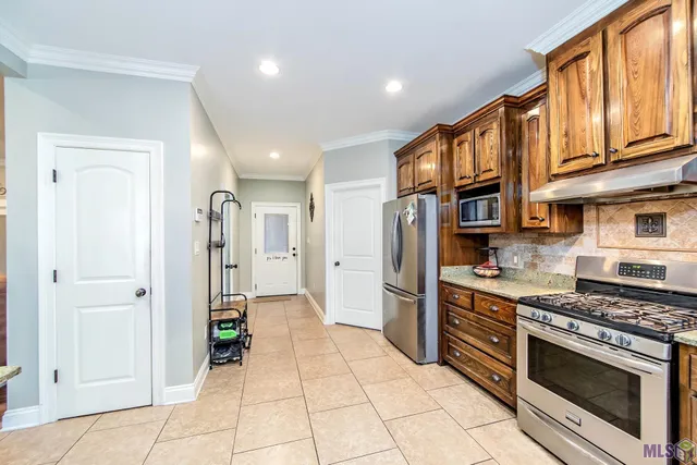 $490,000 | 251 Beulah Louise Drive, Gray, LA 70359