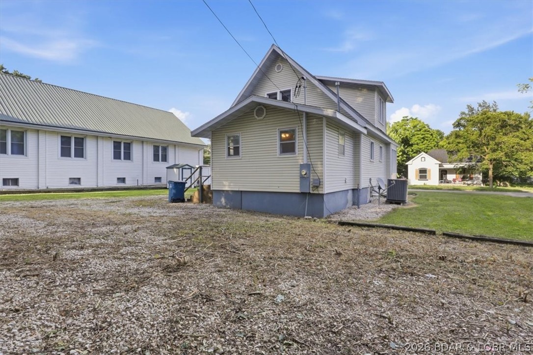 209 North Maple Street Eldon, MO 65026 - Photo 31 of 36