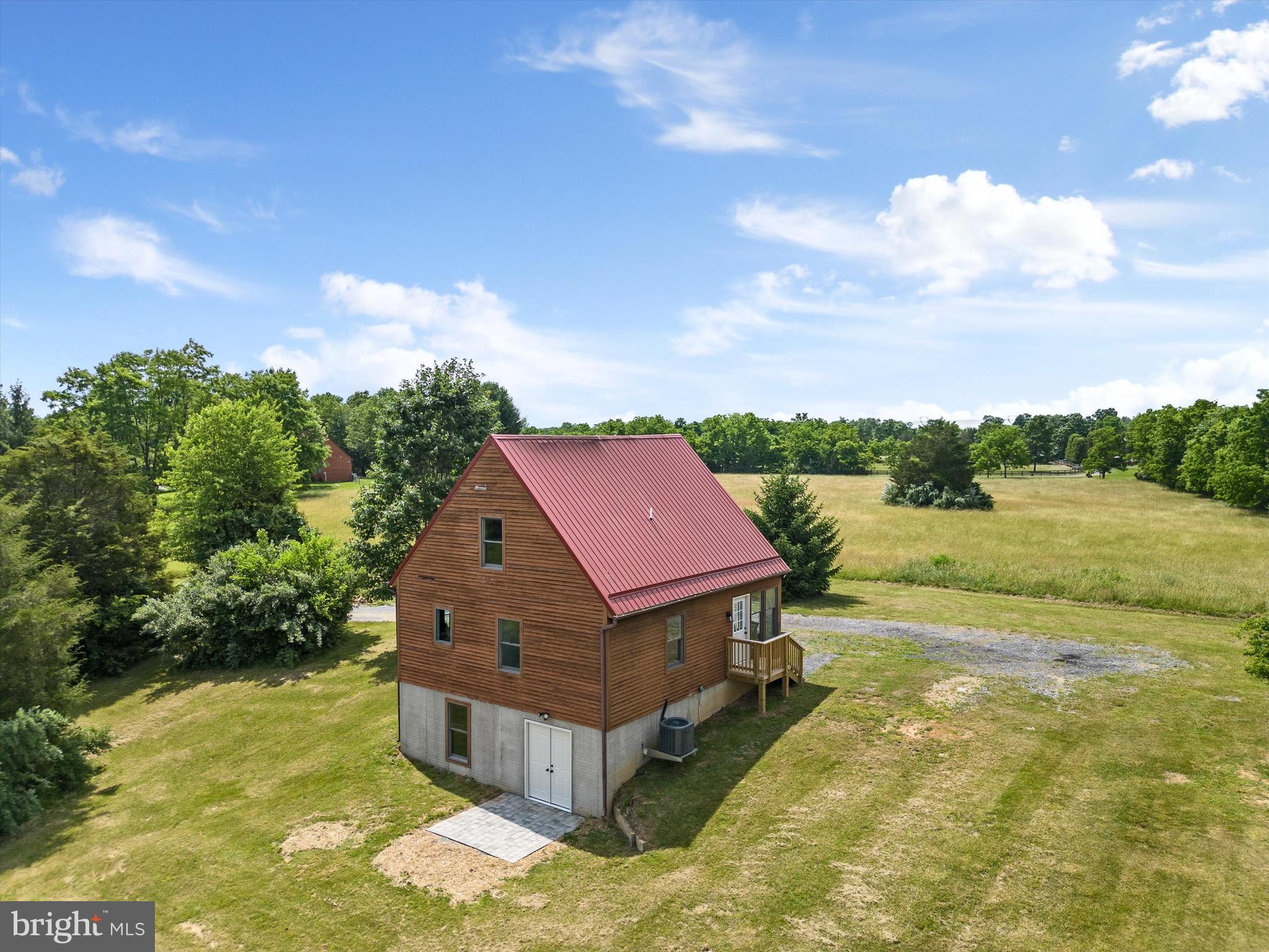 1199 Summit Point Road Summit Point, WV 25446 - Photo 29 of 38 Gallery Image 29