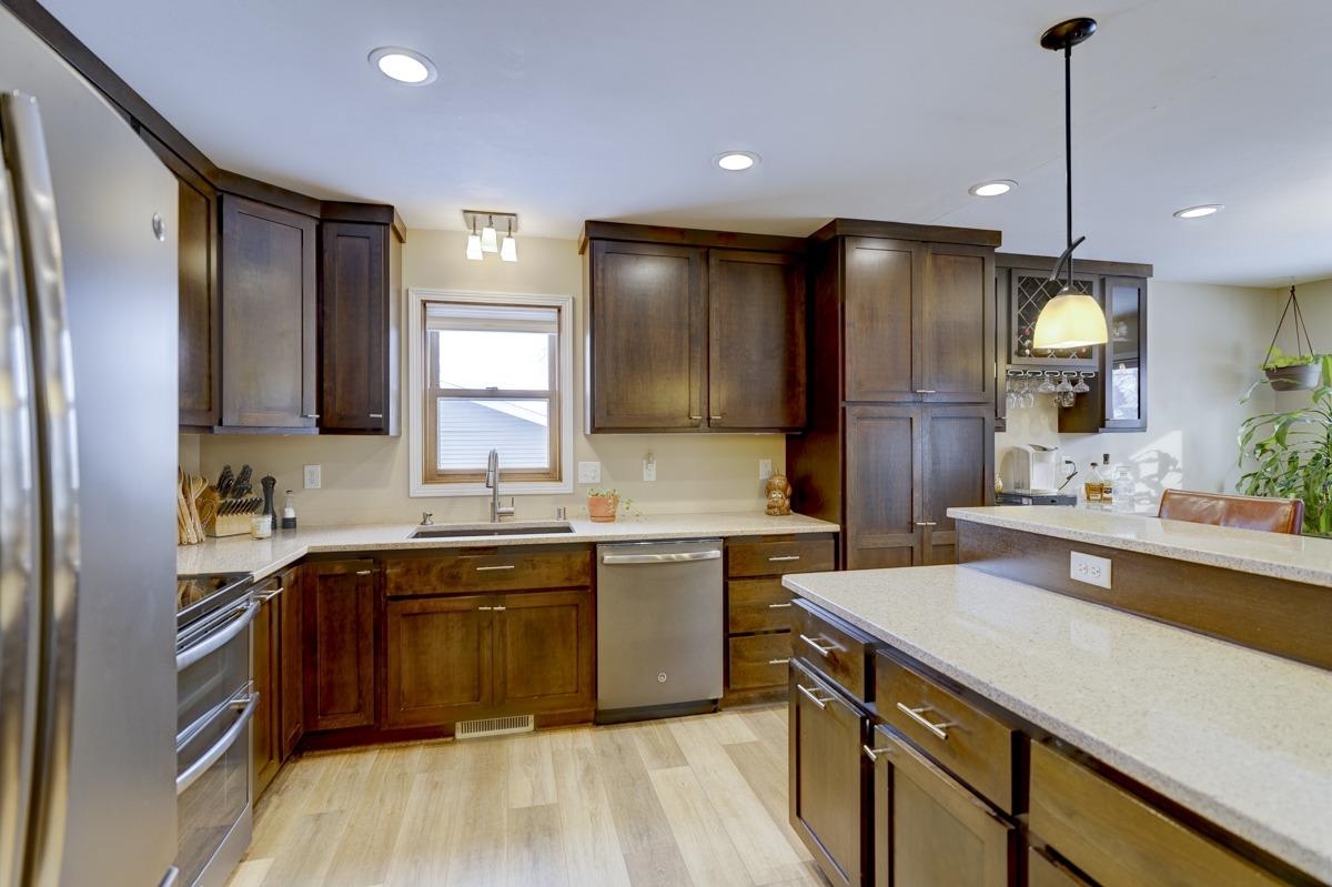 411 Butternut Drive Oregon, WI 53575 - Photo 12 of 36