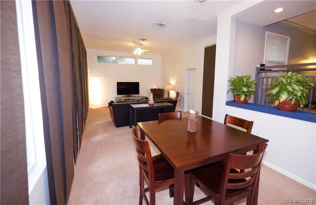 1749 East Maple Road Birmingham, MI 48009 - Photo 5 of 19