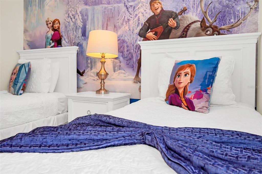 2070 Rome Drive Kissimmee, FL 34747 - Photo 47 of 57 a bed room with a bed and a couch