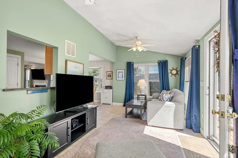 $849,900 | 6 75th Street, Newburyport, MA 01950