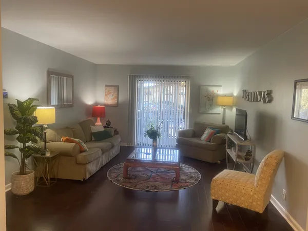 $2,200 | 555 North Dupont Avenue, Unit D94, Madison, TN 37115