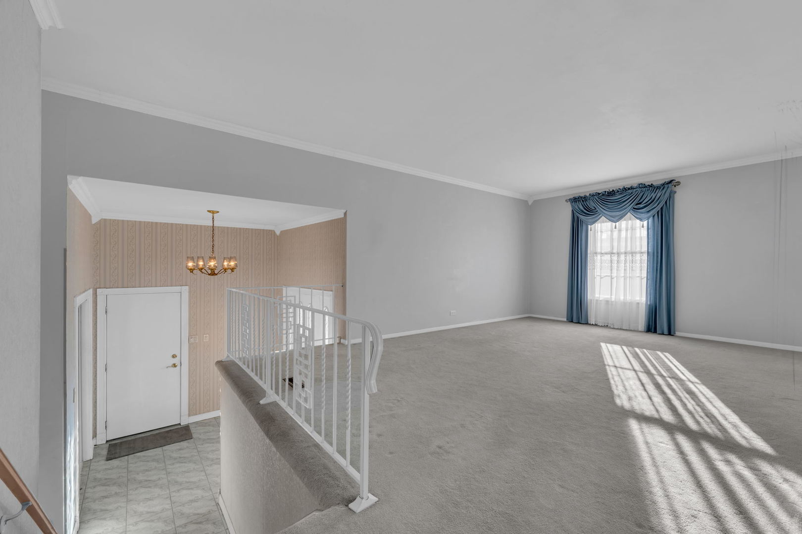 6918 Sierra Drive Darien, IL 60561 - Photo 5 of 24