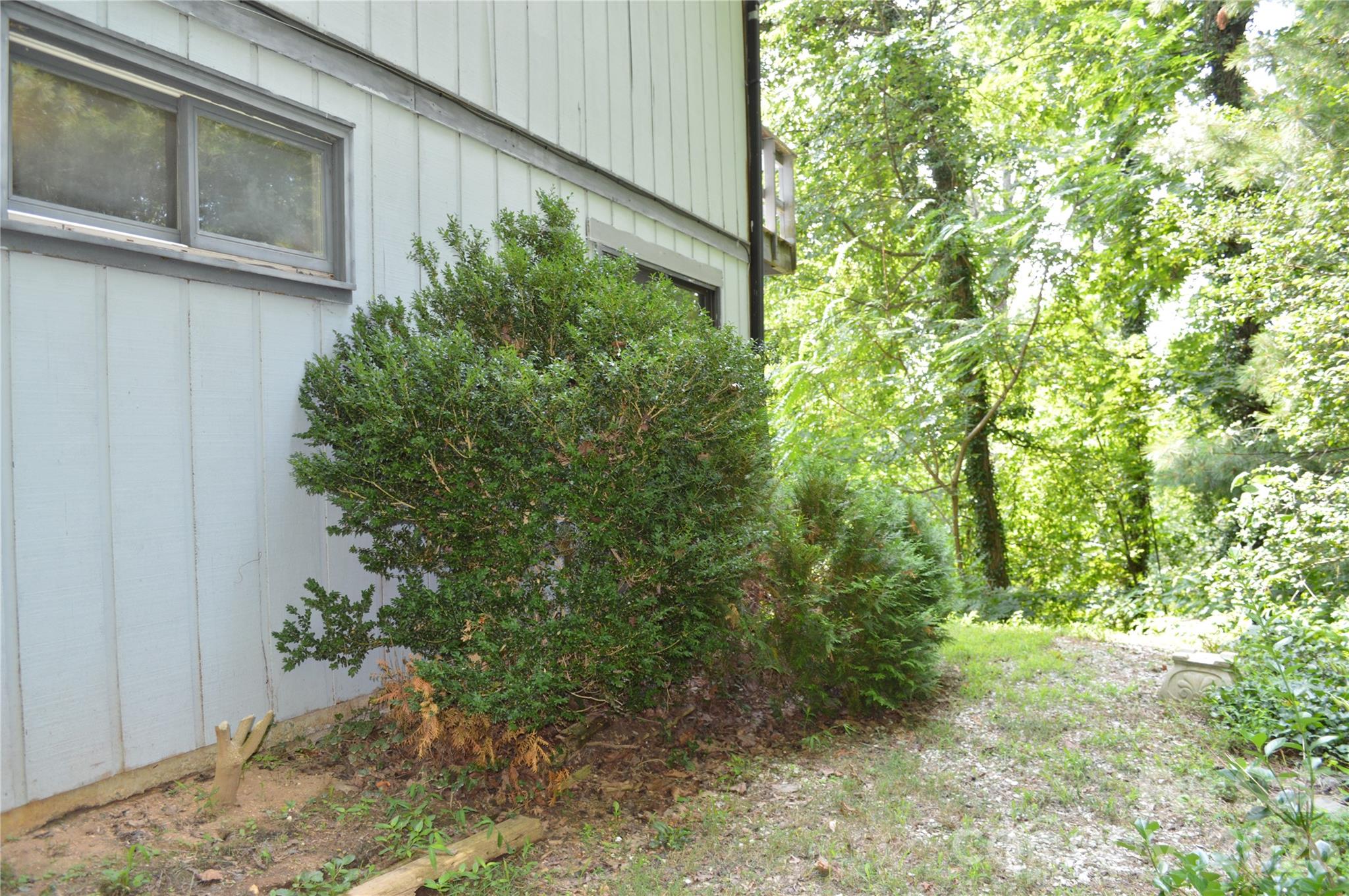 184 Laurel Road Arden, NC 28704 - Photo 8 of 47 Gallery Image 8
