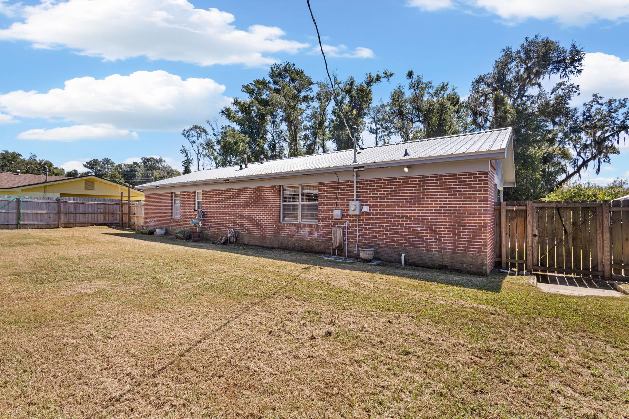 351 Park Loop Madison, FL 32340 - Photo 24 of 39 Gallery Image 24