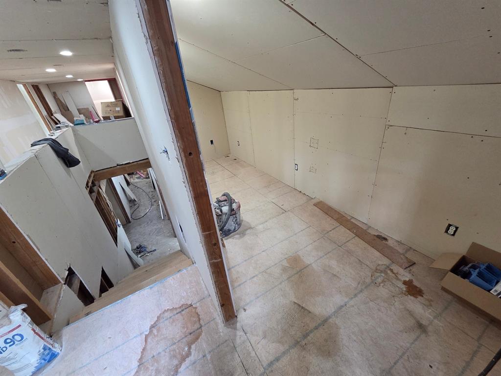 8207 Double Bridge Road Mabank, TX 75156 - Photo 3 of 23