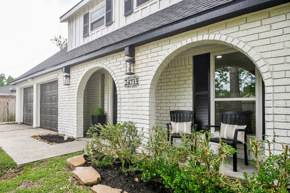 24719 Timber Line Drive Spring, TX 77380 - Photo 2 of 36