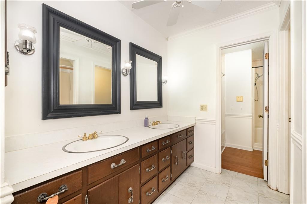 490 Addington Drive Toccoa, GA 30577 - Photo 11 of 66