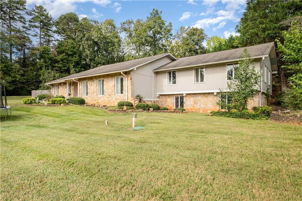 490 Addington Drive Toccoa, GA 30577 - Photo 2 of 66