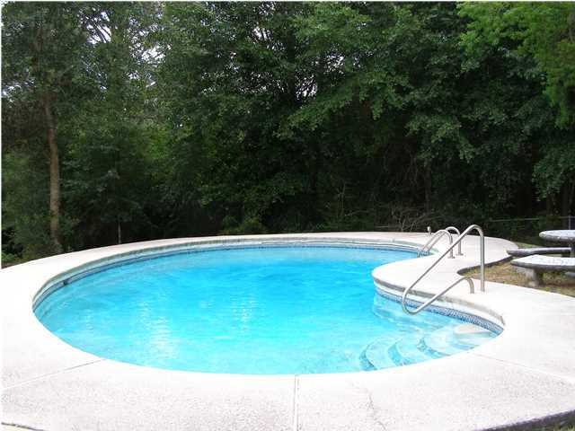 5410 Monterrey Road Crestview, FL 32539 - Photo 1 of 36 Primary Photo