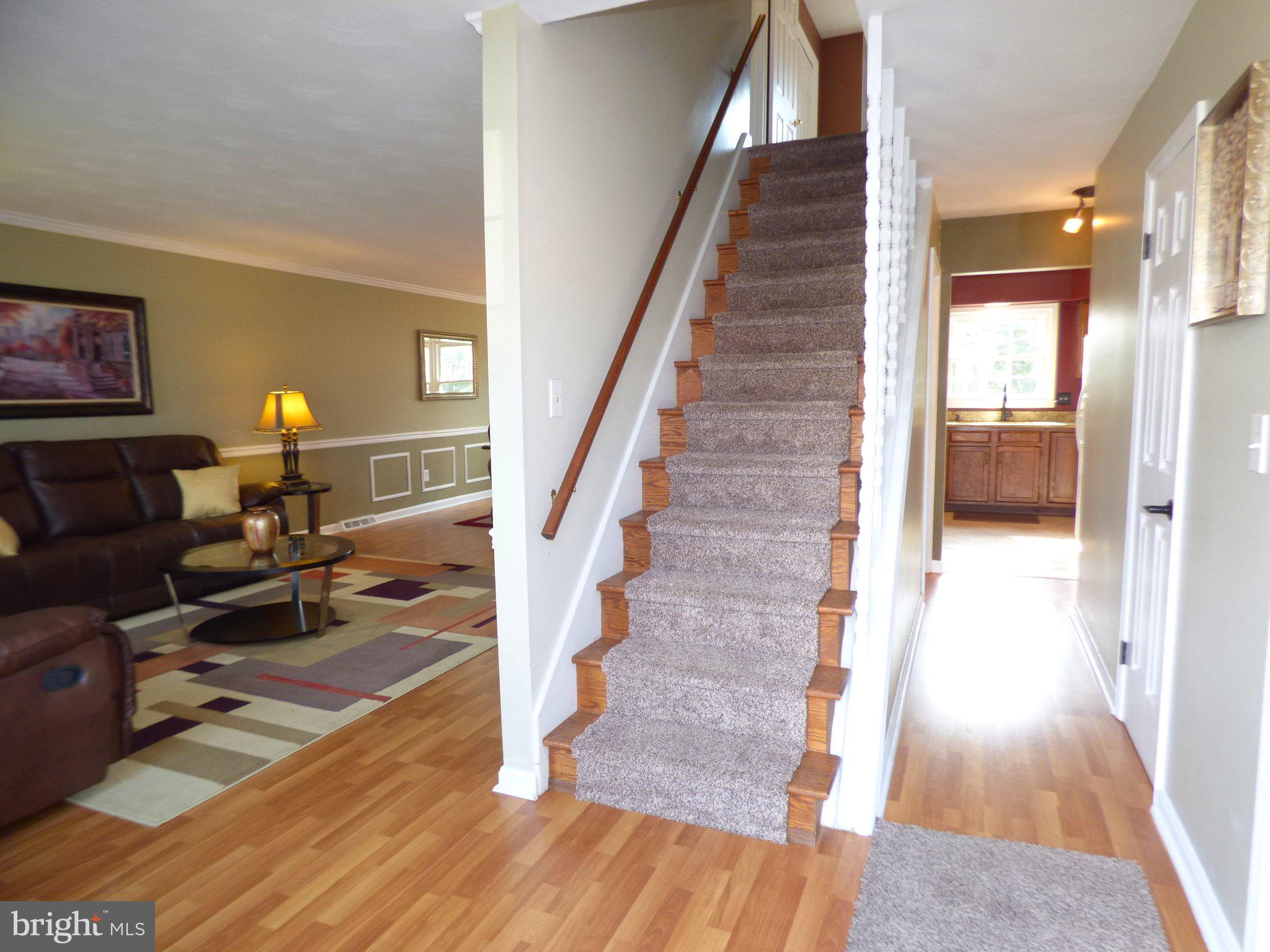 304 Debra Road Mechanicsburg, PA 17050 - Photo 2 of 43 Gallery Image 2