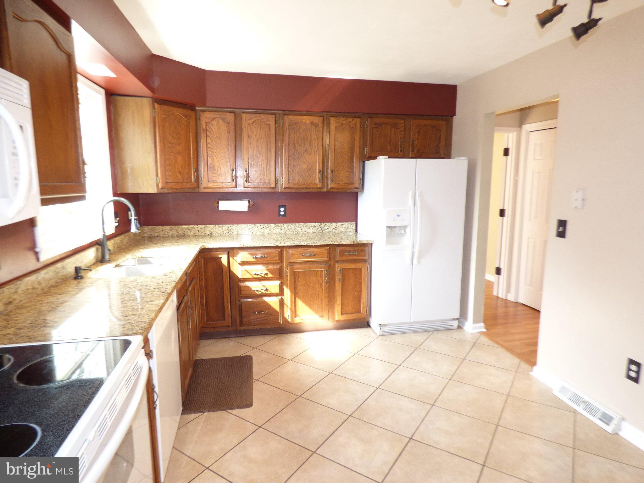 304 Debra Road Mechanicsburg, PA 17050 - Photo 11 of 43 Gallery Image 11