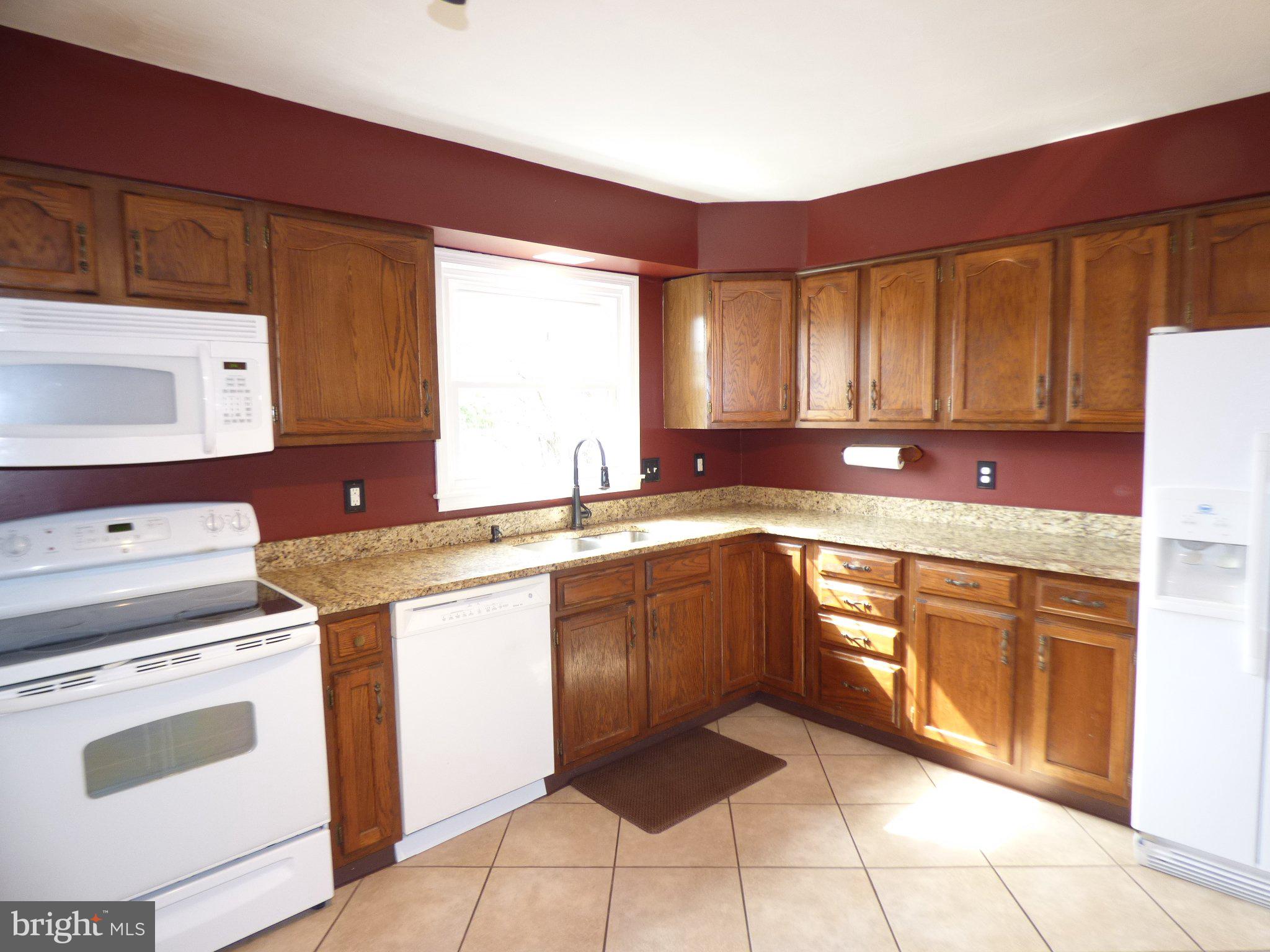 304 Debra Road Mechanicsburg, PA 17050 - Photo 12 of 43 Gallery Image 12