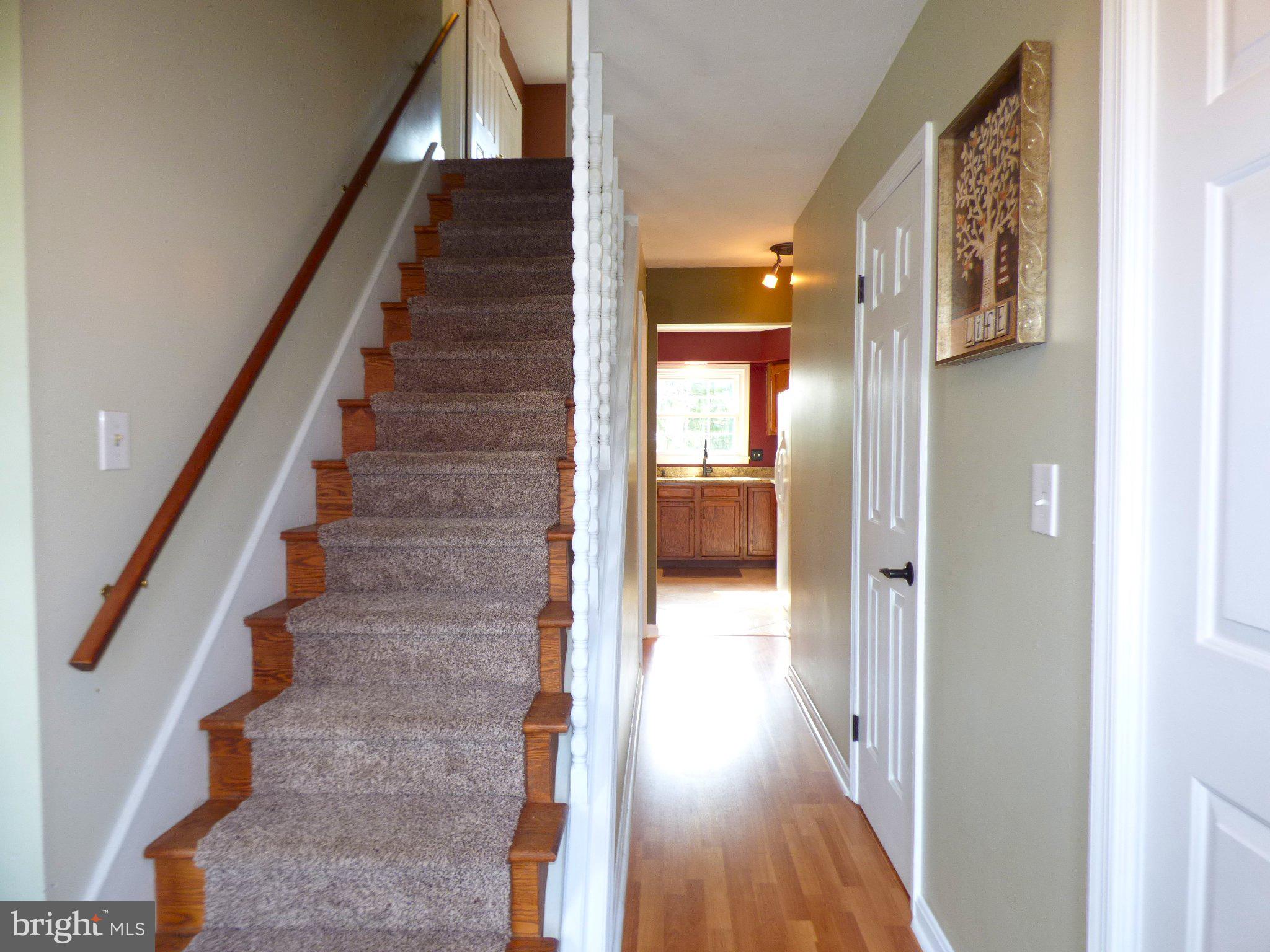 304 Debra Road Mechanicsburg, PA 17050 - Photo 3 of 43 Gallery Image 3