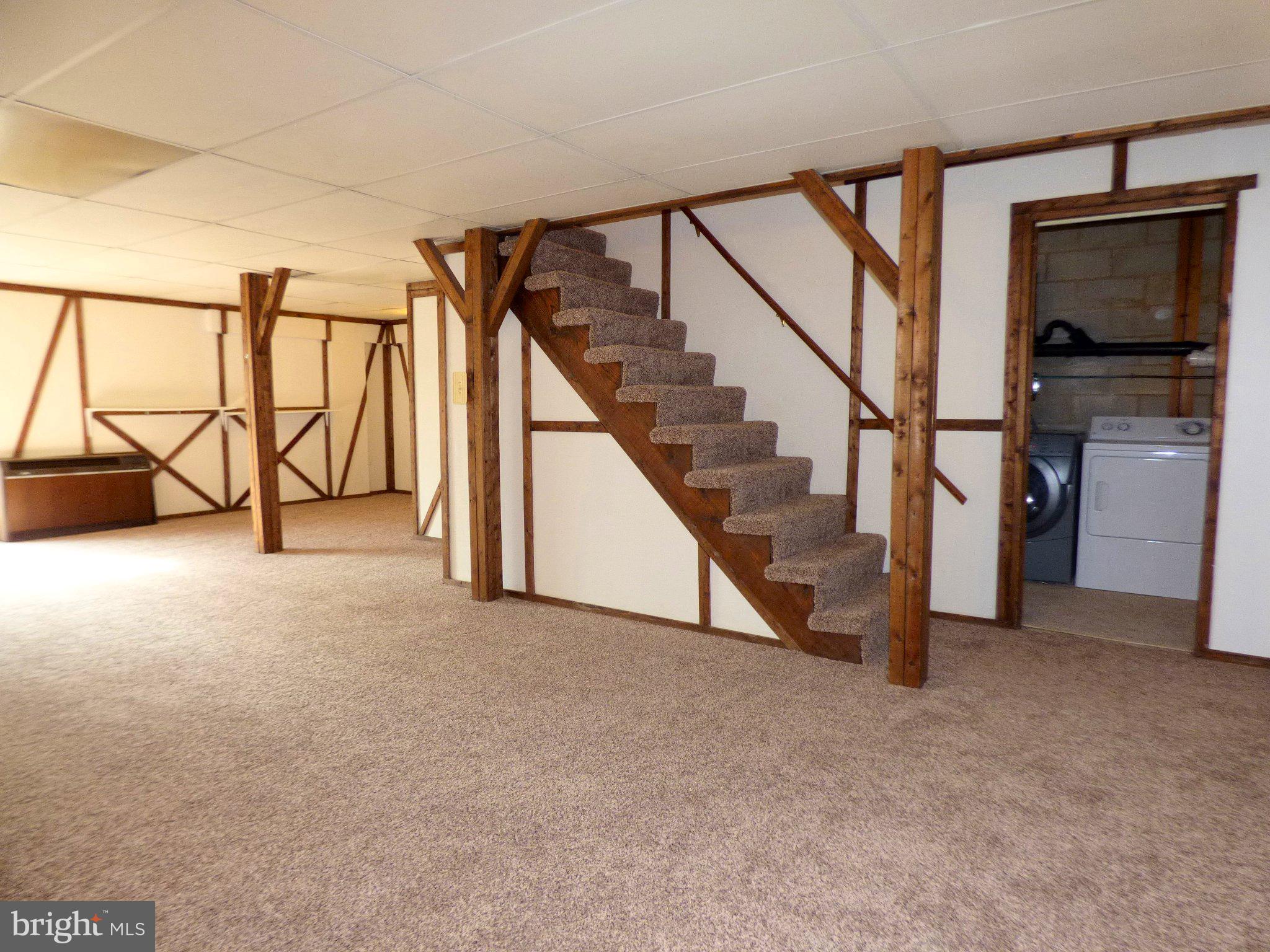 304 Debra Road Mechanicsburg, PA 17050 - Photo 32 of 43 Gallery Image 32
