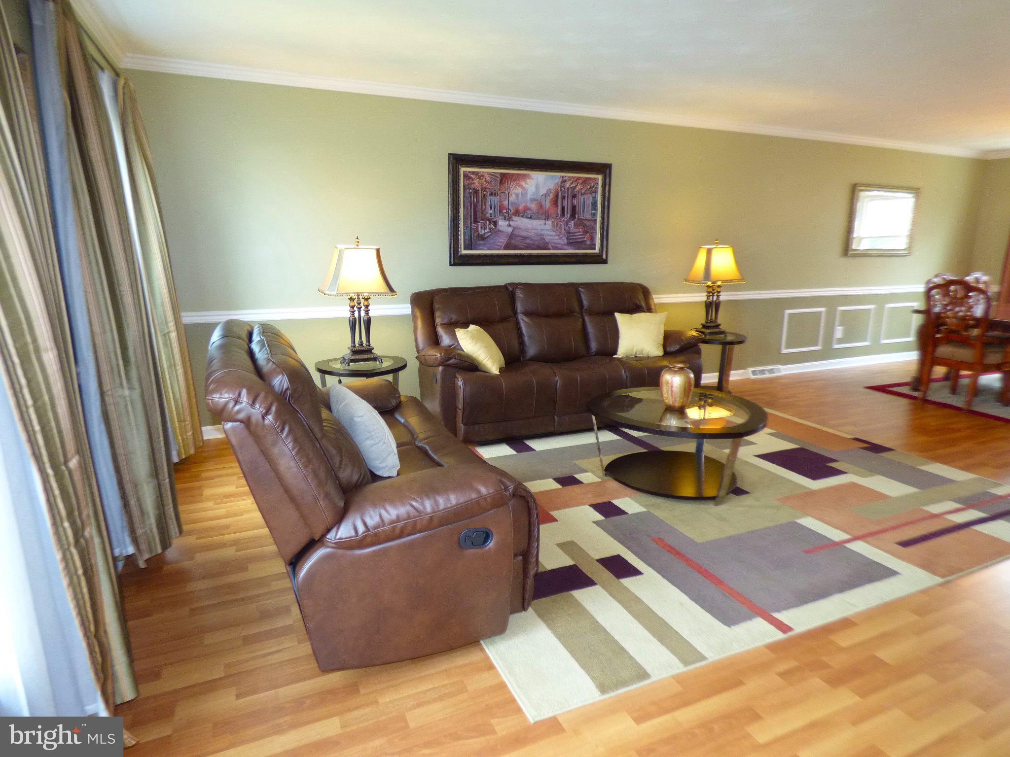 304 Debra Road Mechanicsburg, PA 17050 - Photo 5 of 43 Gallery Image 5