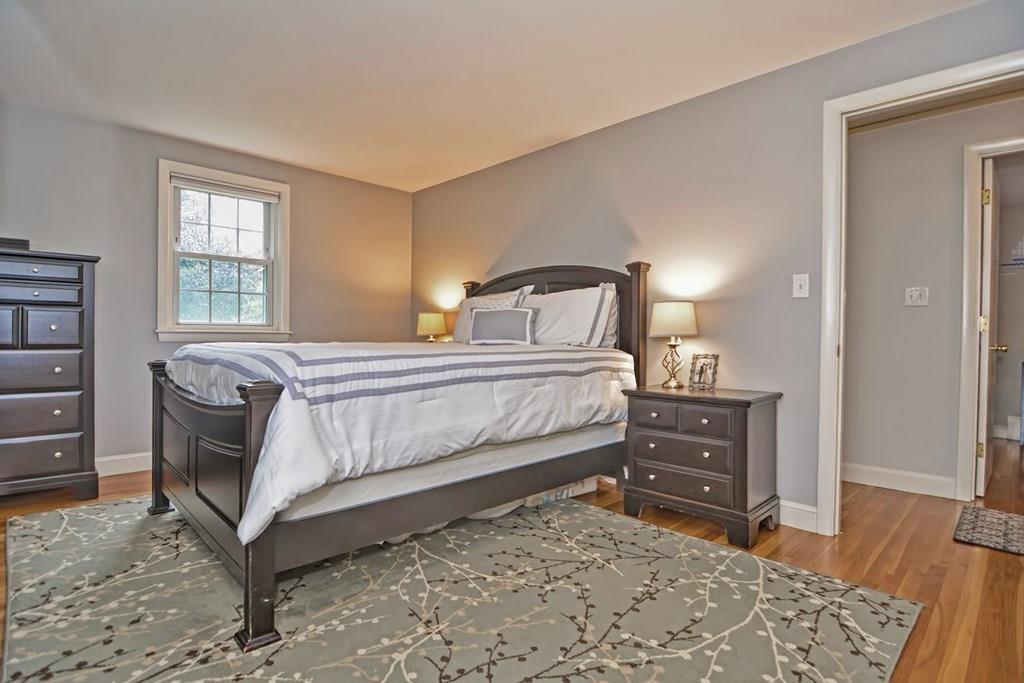 11 Adrienne Road Walpole, MA 02032 - Photo 12 of 36 Gallery Image 12
