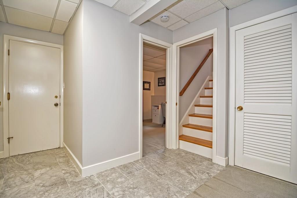 11 Adrienne Road Walpole, MA 02032 - Photo 22 of 36 Gallery Image 22