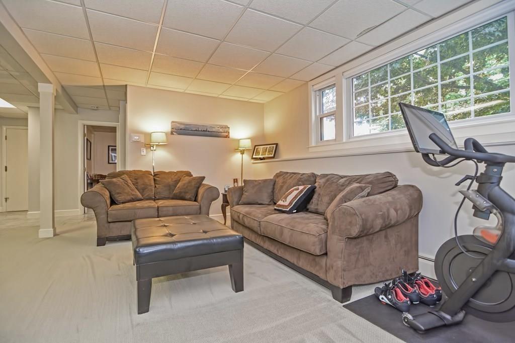 11 Adrienne Road Walpole, MA 02032 - Photo 24 of 36 Gallery Image 24