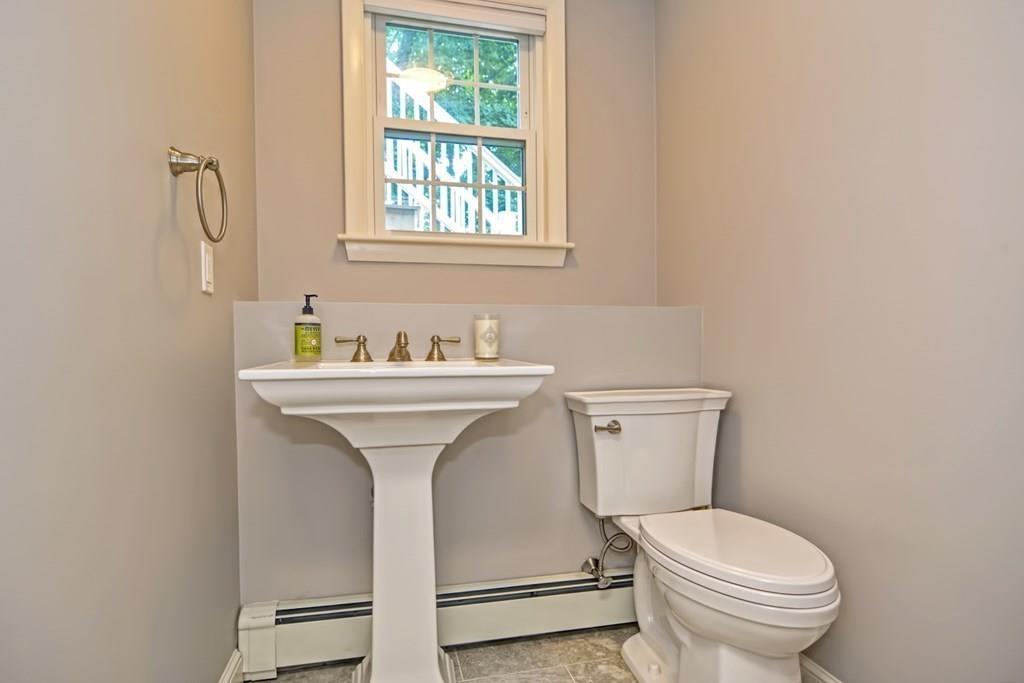 11 Adrienne Road Walpole, MA 02032 - Photo 29 of 36 Gallery Image 29