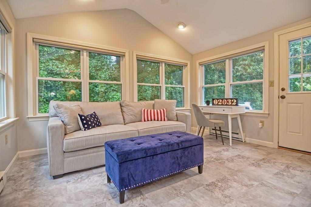11 Adrienne Road Walpole, MA 02032 - Photo 9 of 36 Gallery Image 9