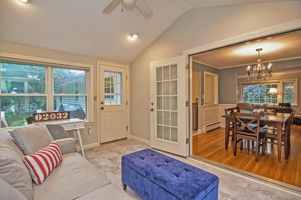 11 Adrienne Road Walpole, MA 02032 - Photo 10 of 36 Gallery Image 10