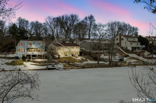 $349,900 | 98 Campbell Avenue, Vernon, CT 06066