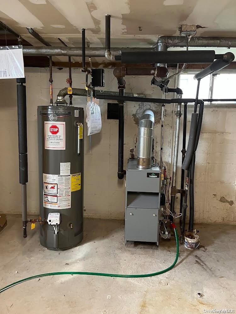 26 Purdue Road Glen Cove, NY 11542 - Photo 16 of 17 Basement utilities