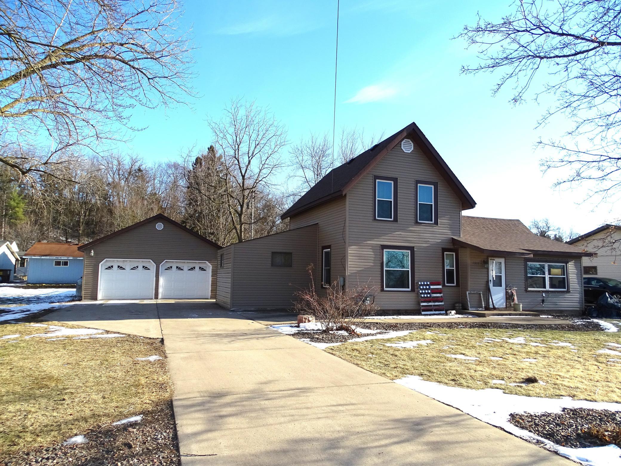 1311 East Prospect Street Durand, WI 54736 - Photo 1 of 1