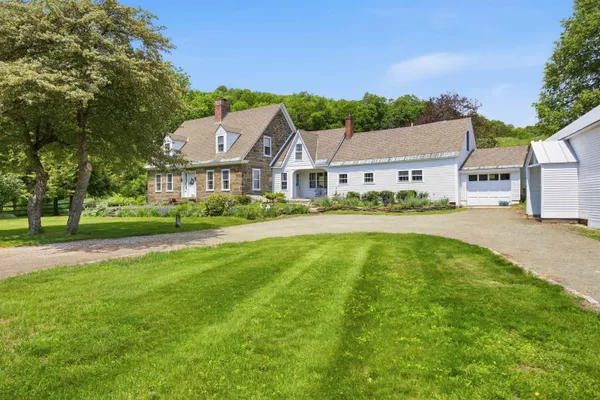 $2,225,000 | 473 Kendall Road, Woodstock, VT 05091