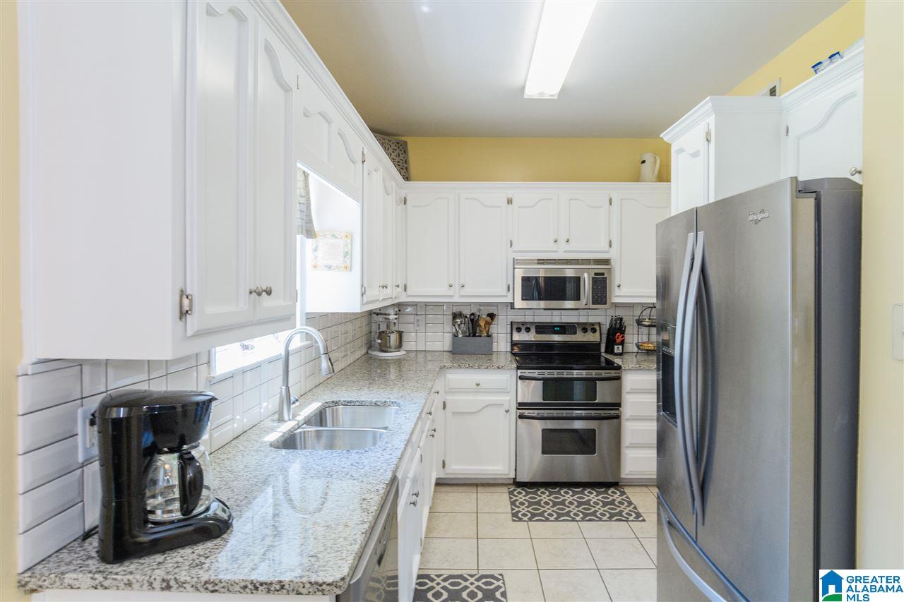 727 Claiborne Street Helena, AL 35080 - Photo 10 of 40