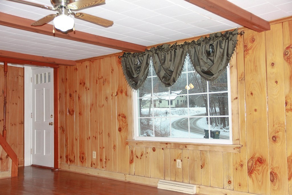 88 Ramshorn Road Charlton, MA 01507 - Photo 6 of 19