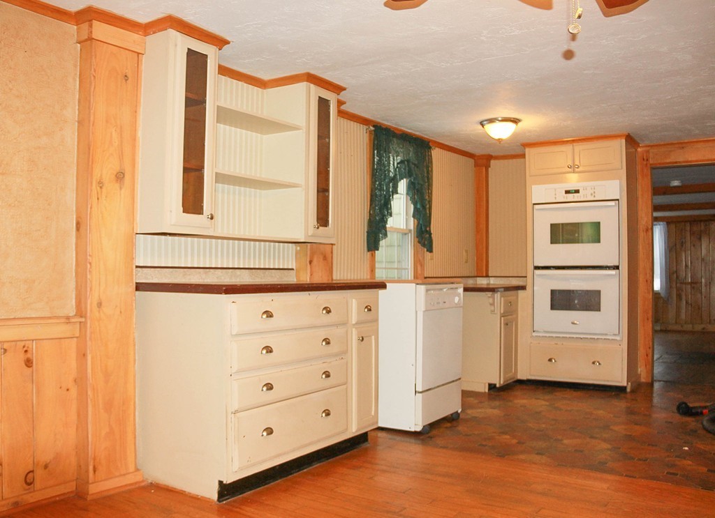 88 Ramshorn Road Charlton, MA 01507 - Photo 10 of 19
