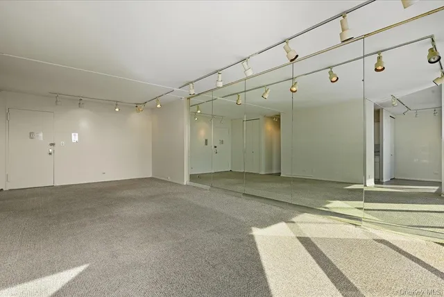 a view of a storage & utility room