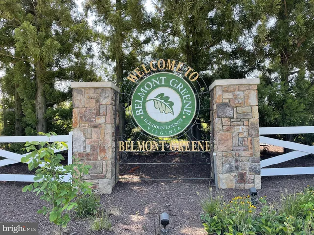 a sign that is on the side of a building