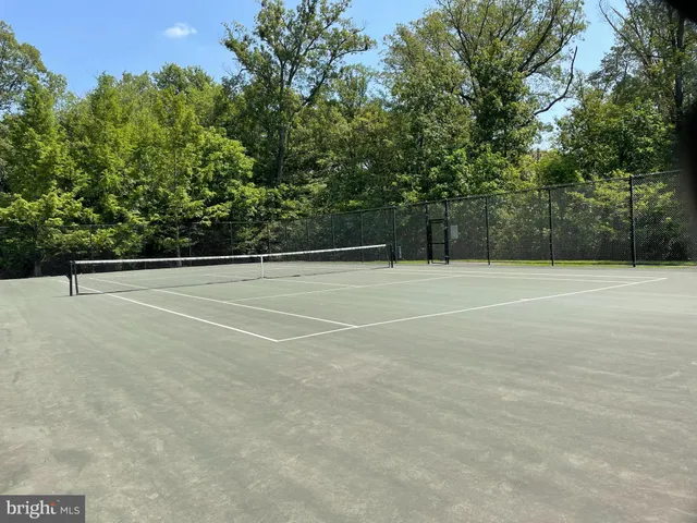 a view of a tennis court